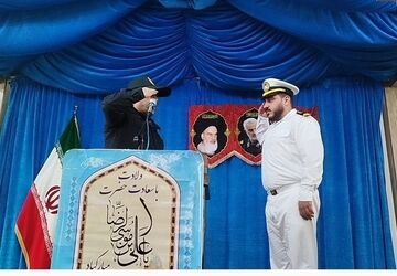 حضور امین کریمی، دریادل ناو دنا در نمازجمعه شهر بهمن