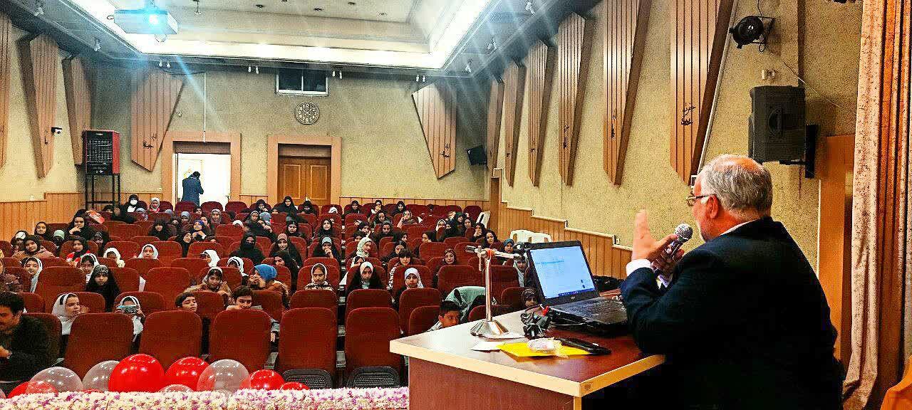 کارگاه آموزش خبرنگاری پانا در قم