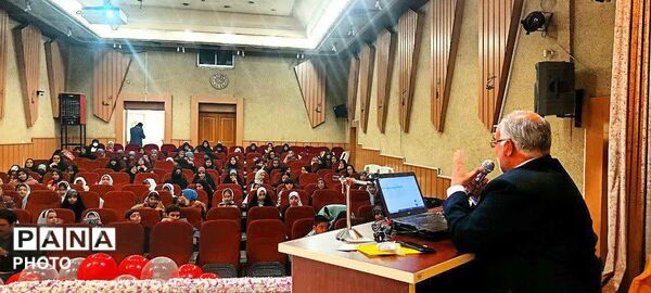 کارگاه آموزش خبرنگاری پانا در قم