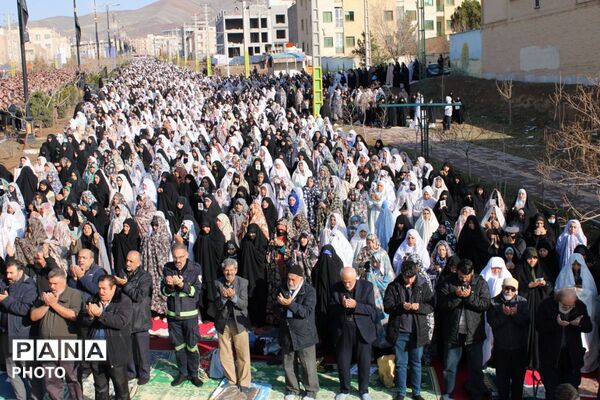 نماز عید سعید فطر در شهرستان پردیس
