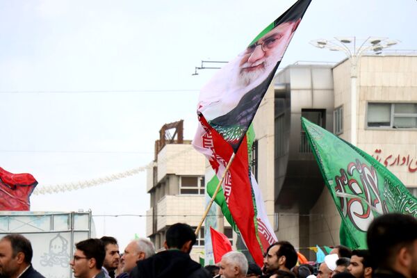 اجتماع عظیم منتظران ظهور در میدان شهدا مشهد