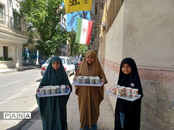 حال و هوای مشهد ساعاتی پیش از تشییع پیکر رهبر شهید انقلاب