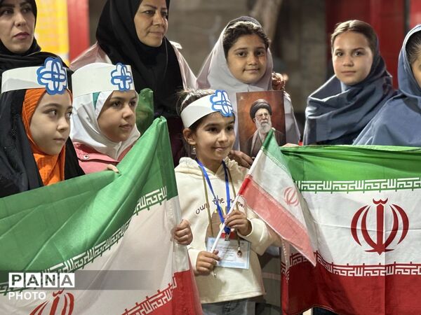 برپایی ایستگاه سلامت‌محور دانش‌آموزی در تجمعات شبانه