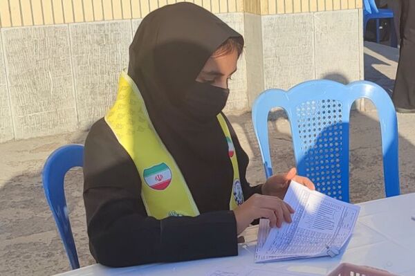 طرح دیدار و ارائه کارنامه هشدار در دبیرستان مهر نیشابور