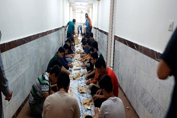 جشن تکلیف پسران پایه هشتم دبیرستان شاهد سردار شهید قاجاریان در نیشابورد