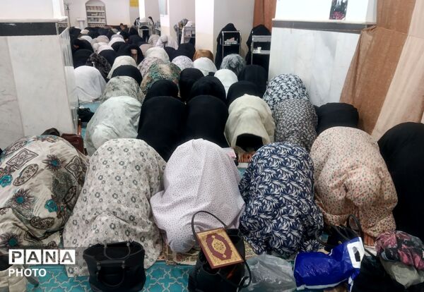 برپایی نماز جمعه در شهرستان خلیل آباد 