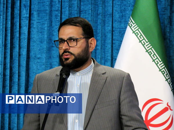 برگزاری آیین رونمایی از آثار تجربه‌نگاری جبهه فرهنگی انقلاب اسلامی کردستان و افتتاح مرکز «میدا»