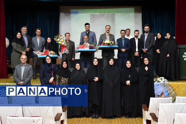تجلیل از پیشکسوتان عرصه آزمایشگاه در یزد