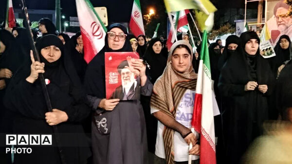 تداوم تجمعات شبانه مردمی شهرستان کوهدشت