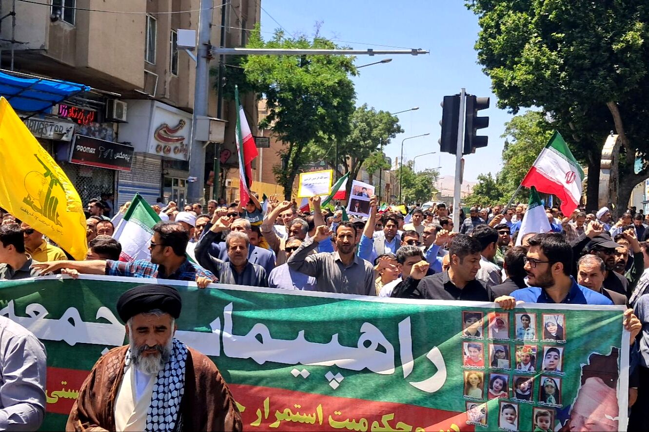 خروش مردم سنندج در راهپیمایی جمعه خشم و نصر