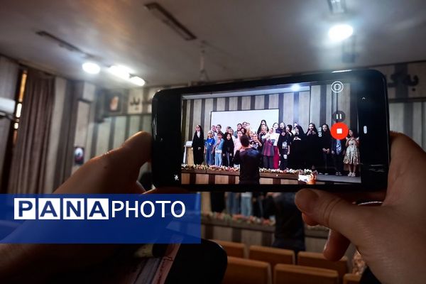 کارگاه آموزشی سرود ملائک در کانون فرهنگی تربیتی ملائک شهرستان قرچک