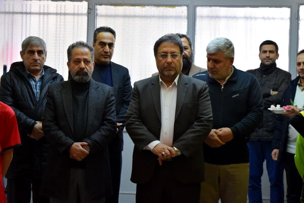 رونمایی از کف‌پوش نوین سالن هفده شهریور و آغاز مسابقات فوتسال ابتدایی منطقه۱۴