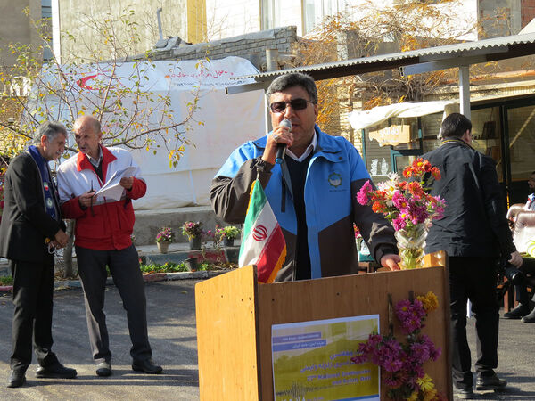 برگزاری مانور زلزله در هنرستان محمودیه شهرستان بجنورد 