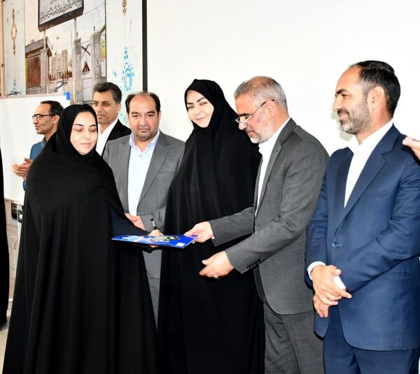 مراسم تجلیل از مدیران و رتبه‌های برتر کنکور ۱۴۰۴ در شهرستان مه‌ولات