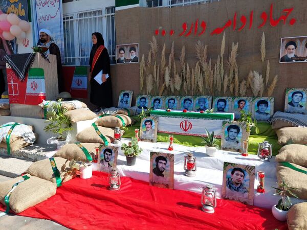 نواختن زنگ مهر در مدارس شهرستان خرم‌دره 