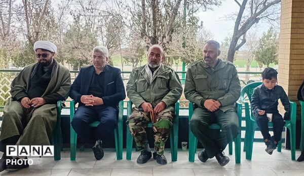 برگزاری مراسم چهلم رهبر شهید و همه شهدای جنگ در ماه مبارک رمضان در فامنین
