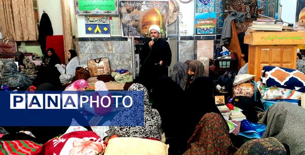 مراسم اعتکاف مادر دختری در مسجد صاحب الزمان آشخانه