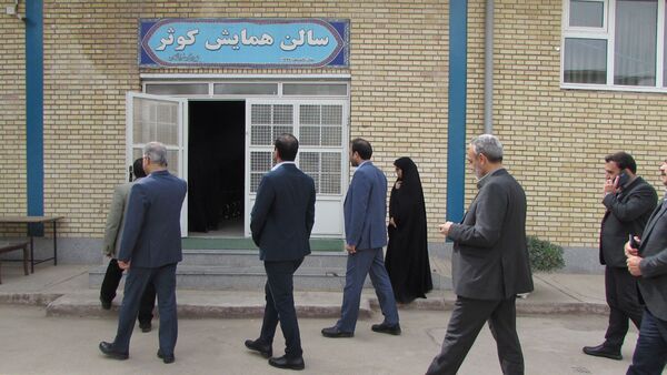 بازدید رئیس سمپاد خراسان رضوی از دبیرستان فرزانگان نیشابور