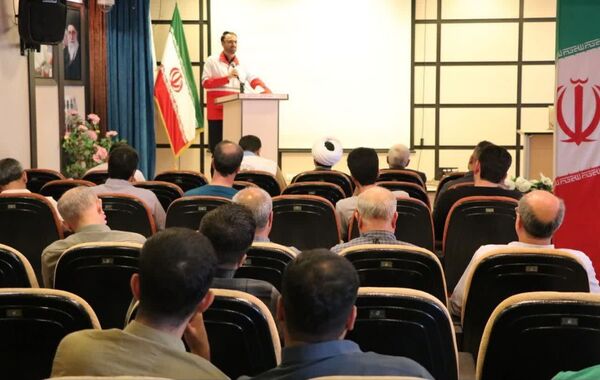 آئین اعزام تیم های درمان اضطراری جمعیت هلال احمر خراسان شمالی به کشور عراق
