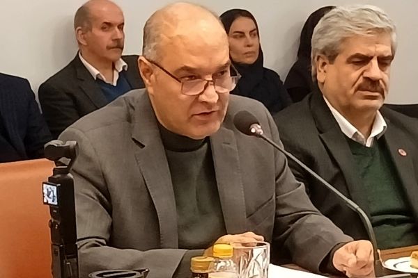  پژوهشگاه بیوتکنولوژی بنیان‌گذار «کنسرسیوم بذر هیبرید» برای منطقه است