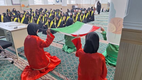  پیش اردوی ملی دانش‌آموزان پیشتاز استان یزد