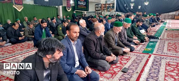 اقامه نماز جمعه عبادی سیاسی در  هفته آخر در اسفند ماه 