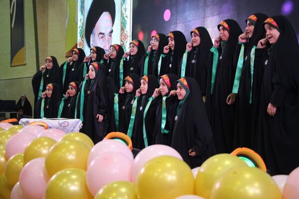 اجتماع بزرگ دختران حاج قاسم در یزد