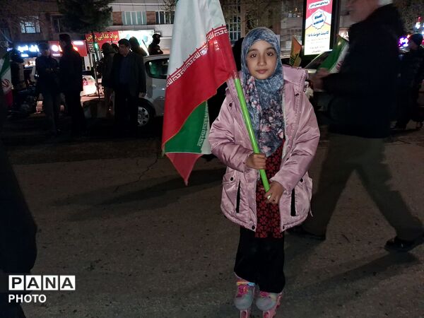 سربازان دهه نودی در قلب میدان 