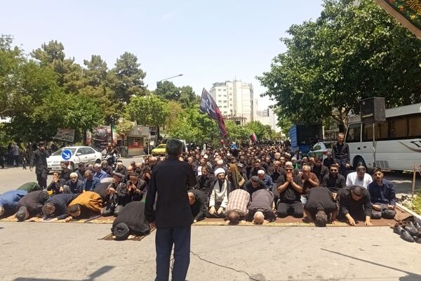 عزاداری مردم بلوار توس مشهد