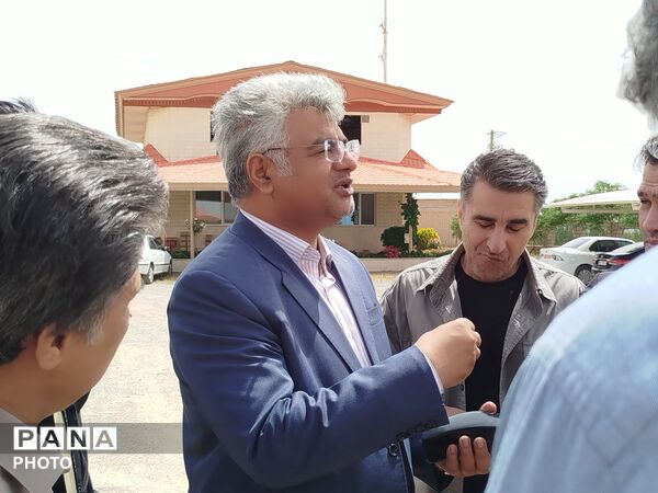 بازدید فرماندار  از شرکت زرین‌فلز کاشمر