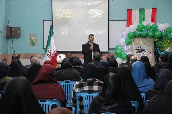 حضور مدیر سازمان دانش‌آموزی شهرستان‌های استان تهران در مراسم گرامیداشت سردار دل‌ها در ناحیه 2 شهرری 