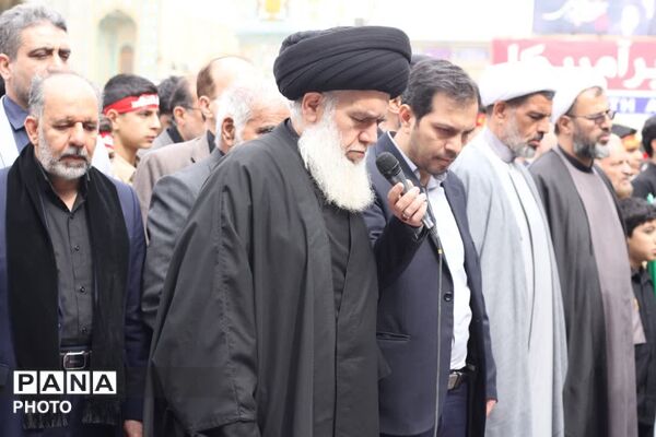 تشییع پیکر آخرین بازمانده شهدای خانواده دهقان در قم