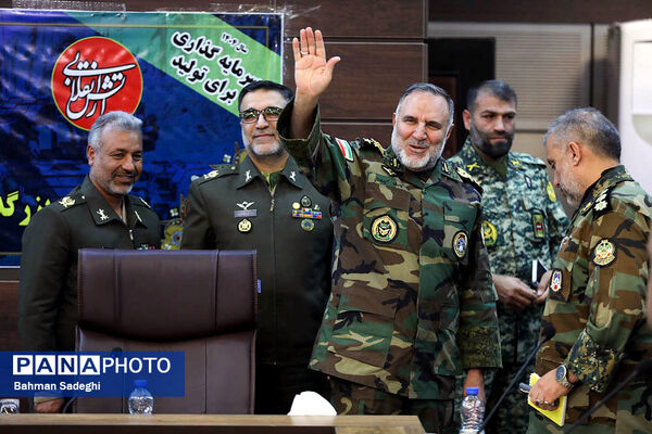 نشست خبری فرمانده نزاجا

