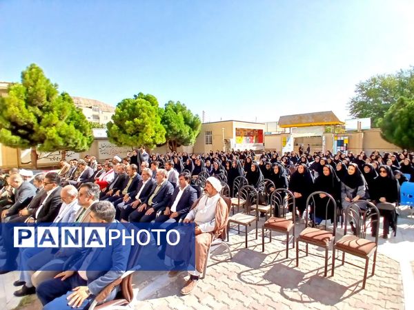 آیین بازگشایی مدارس و آغاز سال تحصیلی در هنرستان حضرت معصومه (س) شهر کلات