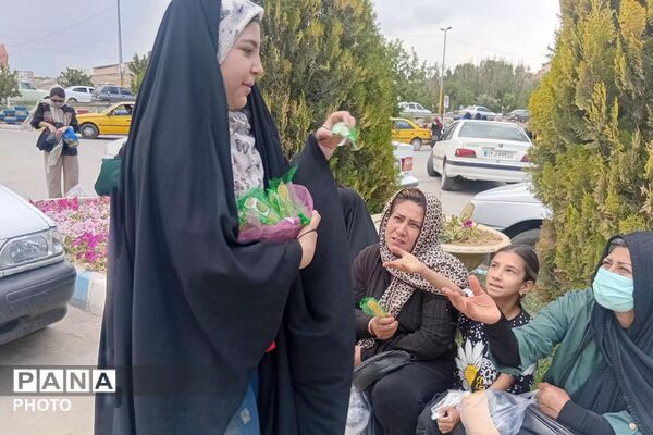 تکریم بانوان محجبه فیروزکوه؛ پاسداشت هویت دینی و حضور فعال اجتماعی