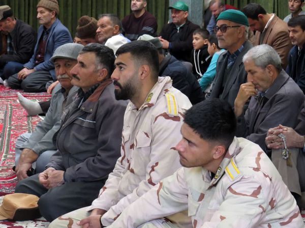 نماز جمعه عبادی و سیاسی در شهر غلامان