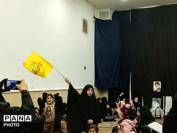   اجتماع مردمی در ناحیه 5 مهشهد به خونخواهی امام سید علی خامنه‌ای 