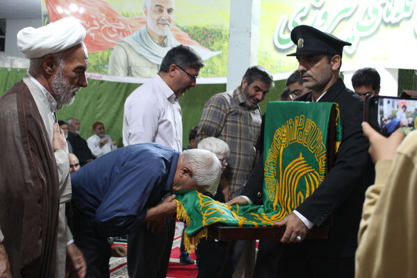 حضور کاروان آستان خورشید در شهر درق