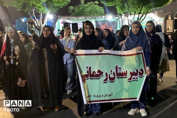 اجتماع و رزمایش دختران جان فدای ایران در میدان نماز شهرری 