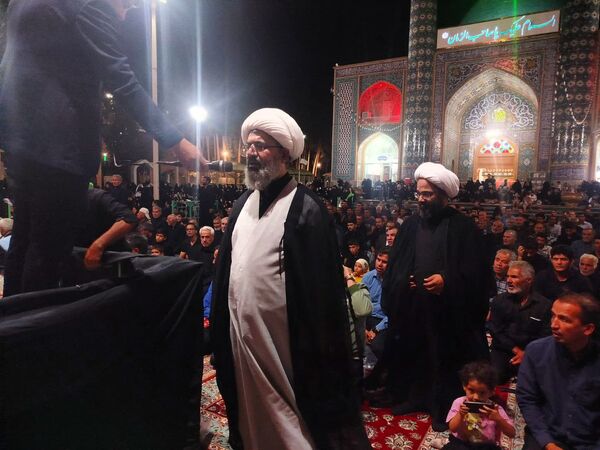 نمازی به عشق اباعبدالله