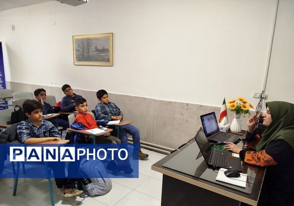 کارگاه آموزش مقدماتی خبرنگاران پانا دختر و پسر ناحیه  ۴ کرج