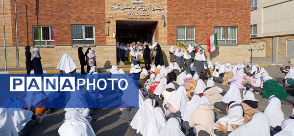 جشن سراسری به شکرانه پیروزی مردم غزه در مدرسه نشاط اسلامشهر