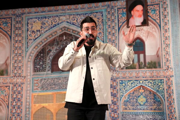 جشنی دهه کرامت در حرم زینبیه