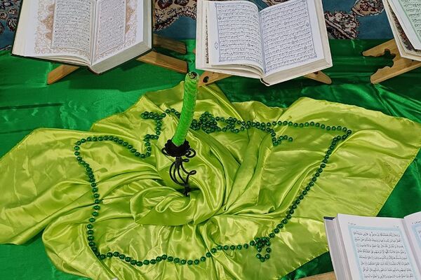 برگزاری محفل انس با قرآن کریم در دبستان ستایش شهریار