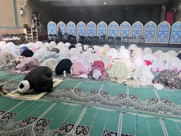 استقبال دانش‌آموزان مدرسه هدی یک از «طرح شمیم»