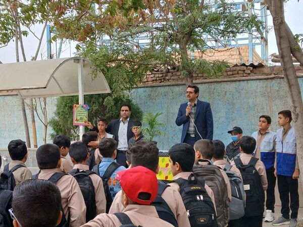 آغاز سال تحصیلی جدید در دبیرستان امید