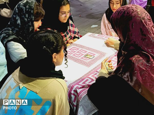 هم‌ صدایی کرمانی ها در حمایت از آرمان ها 