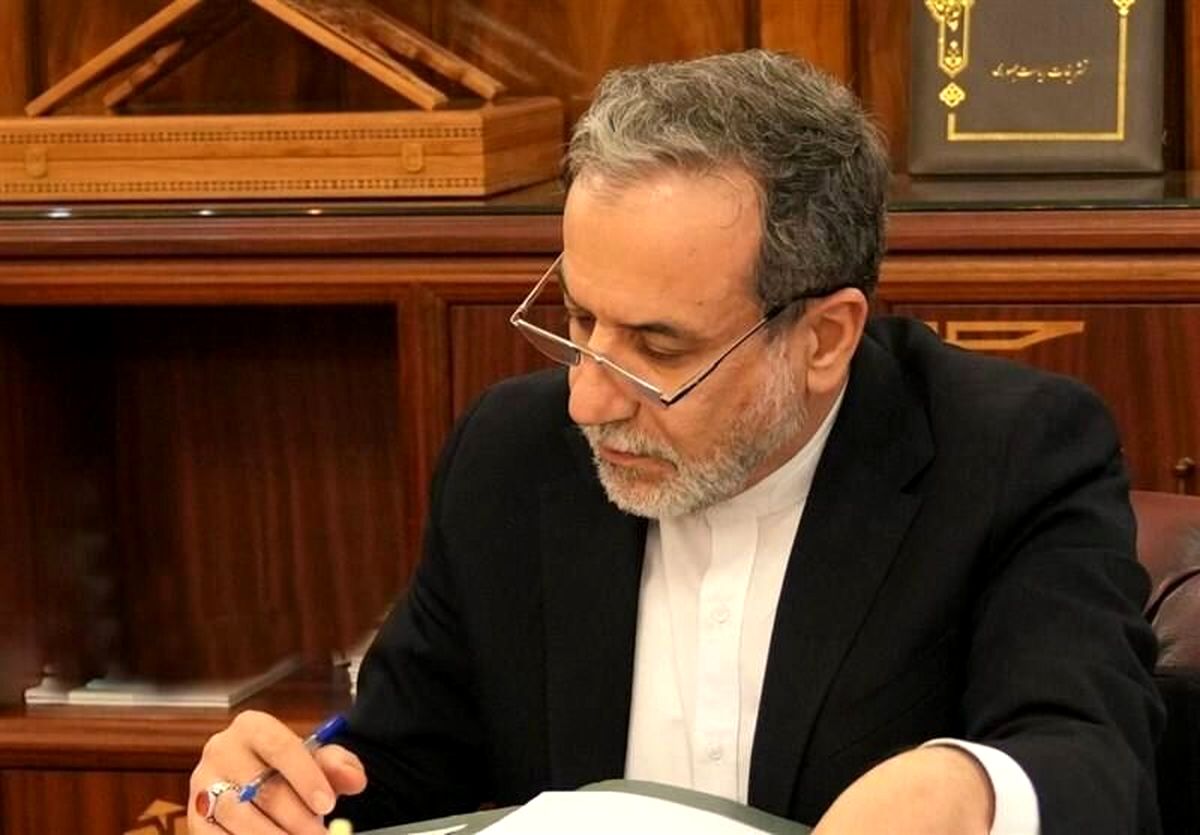  عراقچی: فرماندهان و سربازان دلاور نیروی انتظامی حافظ امنیت و آرامش کشور هستند