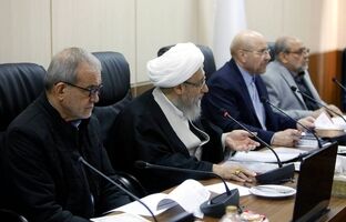موافقت مجمع تشخیص با پرداخت متناسب‌سازی حقوق بازنشستگان دولتی و مطالبات فرهنگیان 