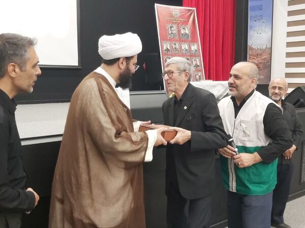 برگزاری آیین شکرانه خدمت کانون‌های خدمت رضوی استان زنجان